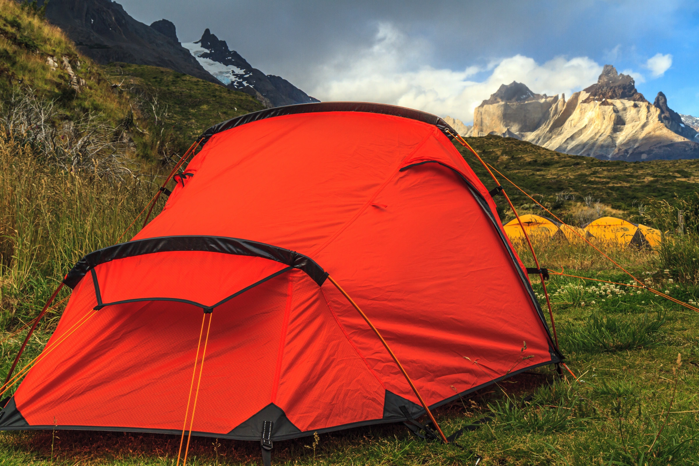 Cuernos_Camp_(Refugio_Los_Cuernos)[1].webp